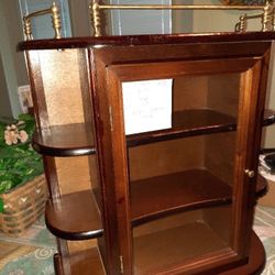 Shelf to hang or on dresser