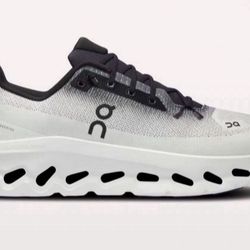 Cloudtilt Black/Ivory  Women7.5（2）,Men Size8、8.5（3）、9（3）