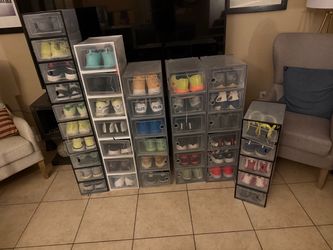 40 pairs of men’s shoes size 10.5 with storage case