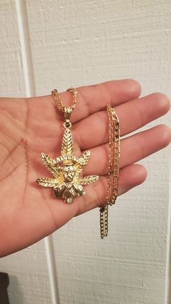 Cadena de oro laminado con la imagen de jesus malverde