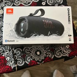 JBL Charge 6 Portable Bluetooth Speaker