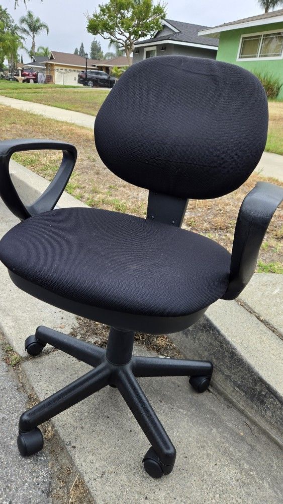 Free Office Chair