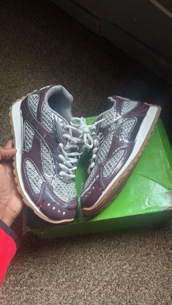 (Read Description) Burgundy Bottegas Size 39 (7)