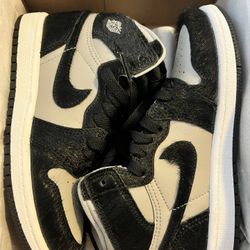 Preschool Jordan 1s Size 13C