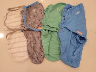 Swaddle Me swaddles small/medium