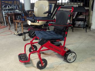 Air Hawk Light Weight Foldable Power Chair