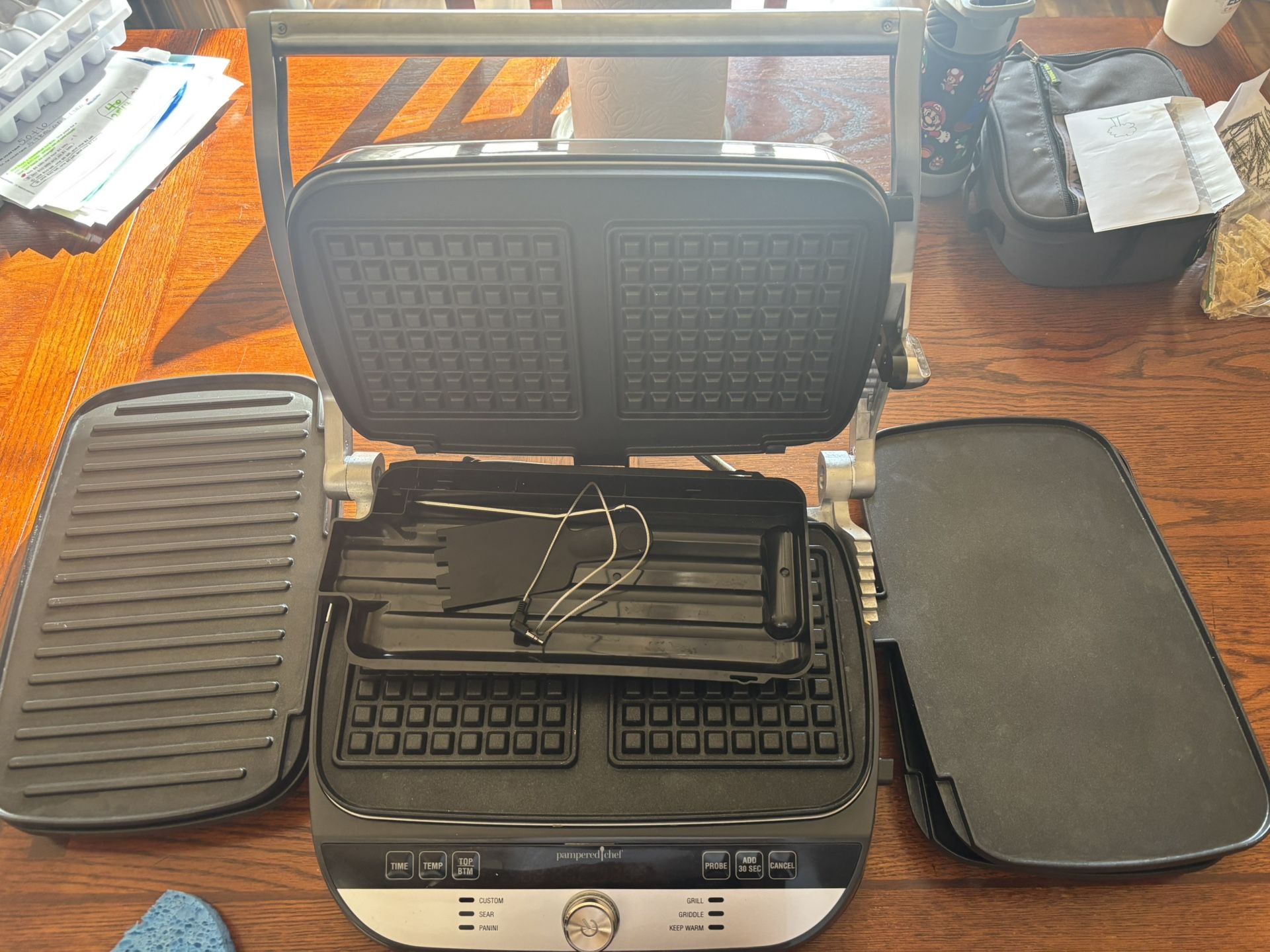 Pampered Chef Deluxe Grill And Griddle Set