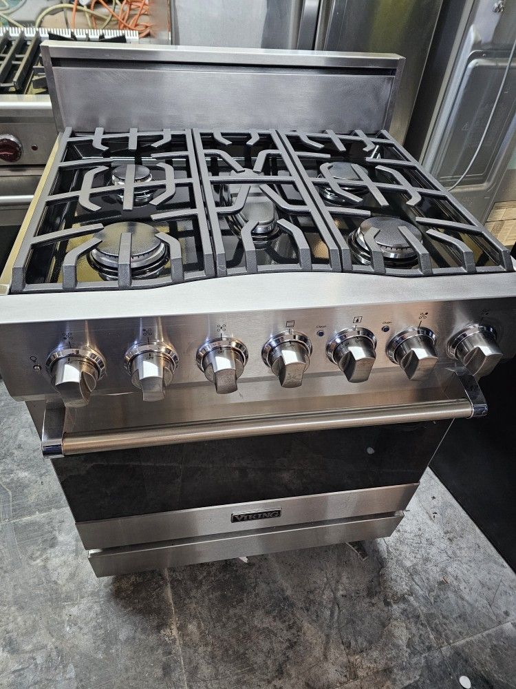 Stove Viking 30 Used