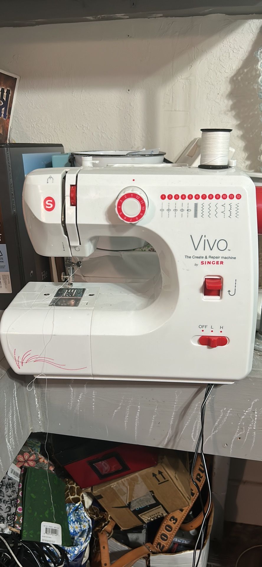 Vivo Sewing Machine 