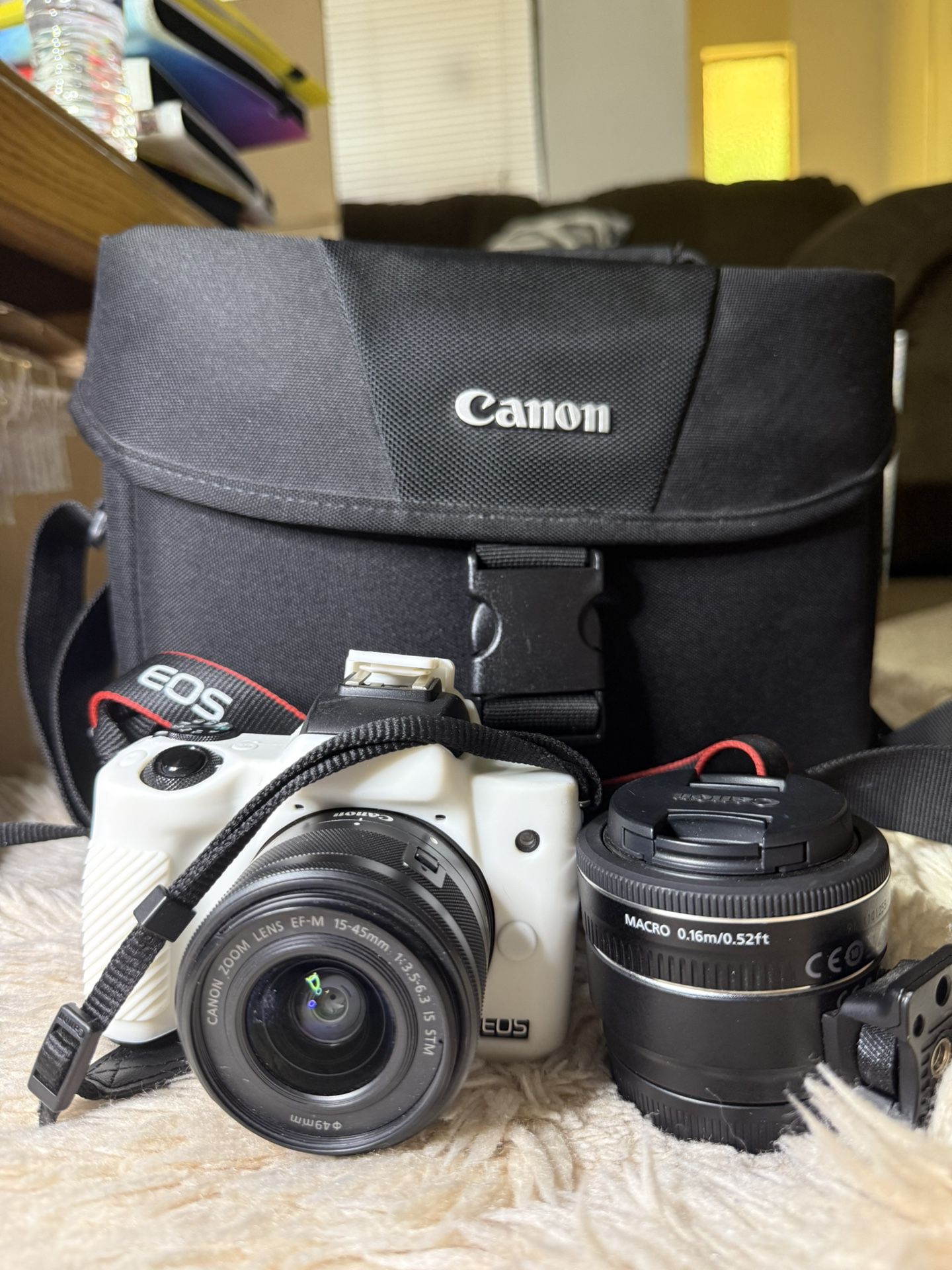 Canon M50 Mirrorless Camera With 18-45mm And 24mm Lens