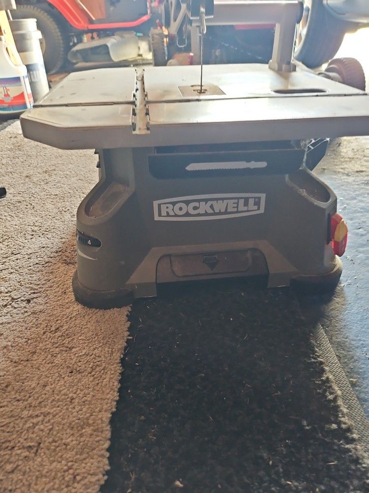 Rockwell Table Jigsaw
