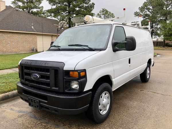 2011 Ford Cargo Van 250 for Sale in Houston, TX - OfferUp