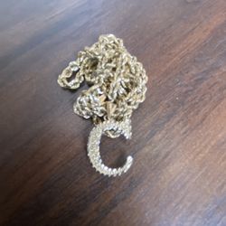 Gold Rope Chain With C Pendant