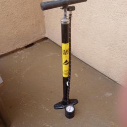 Bicycle Pump Like New 