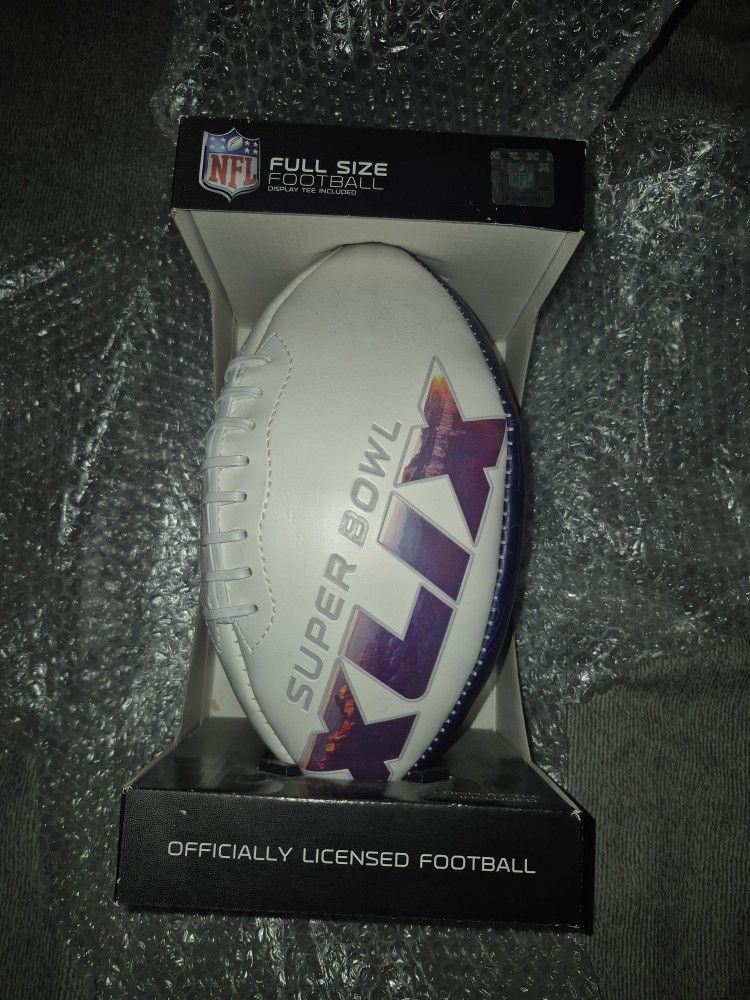 Super Bowl XLIX Official NFL Full-Size Football (New in Box)