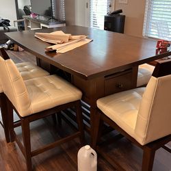 Lazyboy Couch With Rocking Recliner And Kitchen Table With All Chairs And A Bench