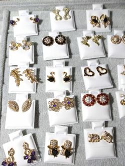 Gold plated Women's or girl's earrings