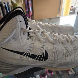 Men's Nike Tennis Shoes