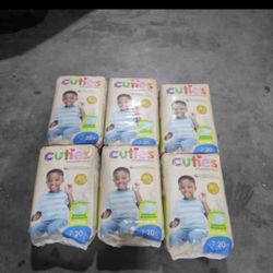 Cuties complete care size 7 Diapers