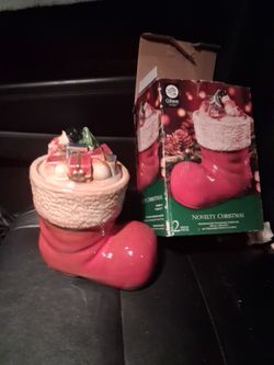 Hand-painted stoneware cookie jar