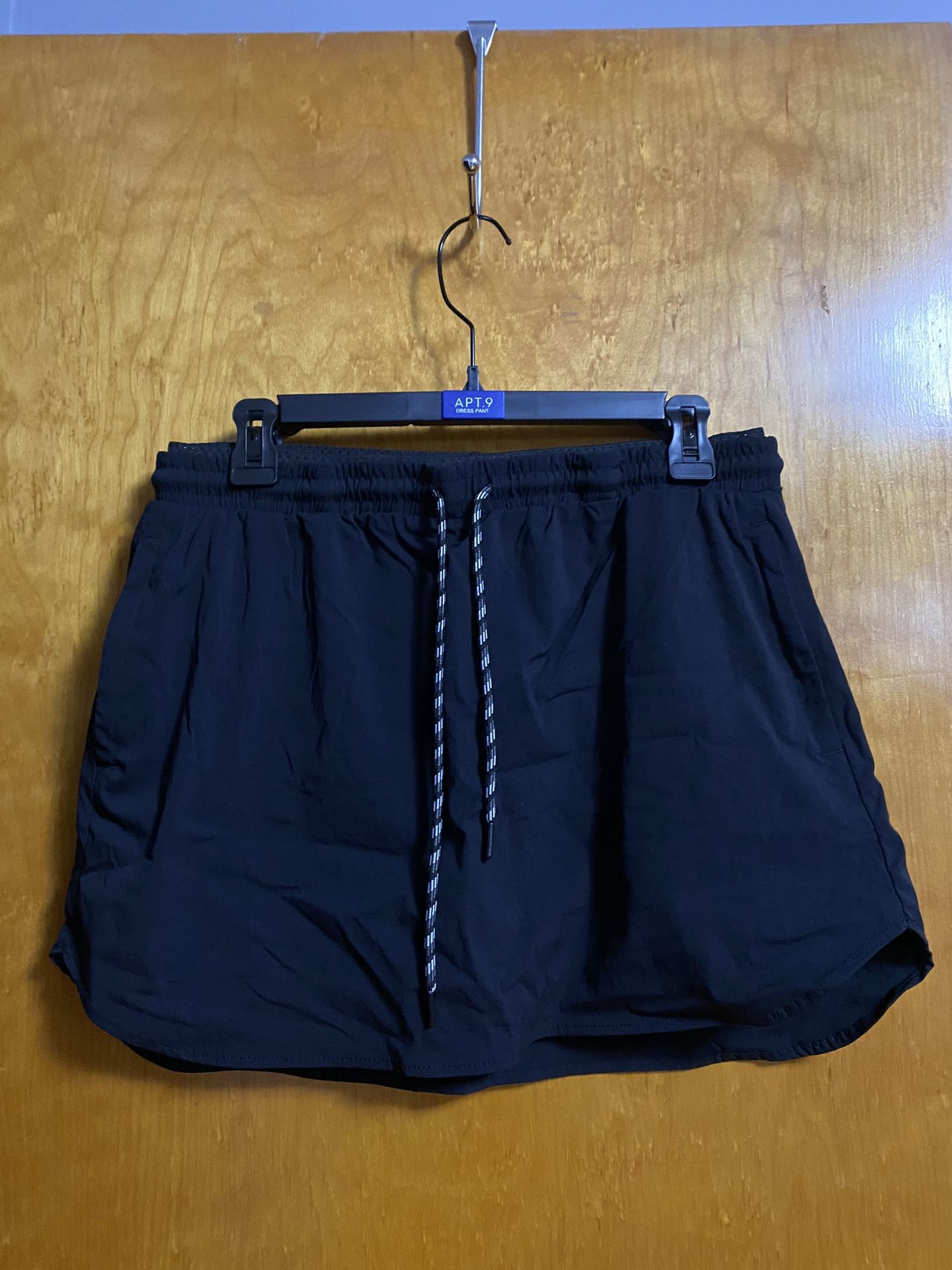 Black Skort With Zipper Pockets (Large)