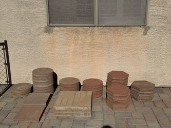 A Selection of Multi-Styled Concrete Stepping Stones (43)