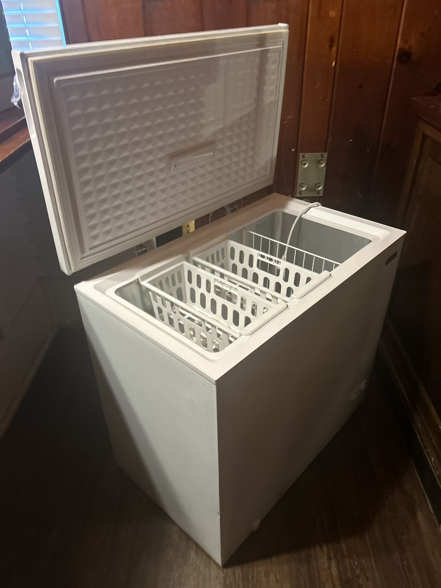 Magic Chef Chest Freezer