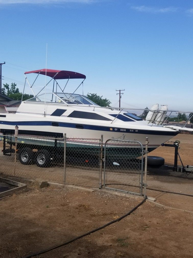1985 Bayliner Ciera Sunbridge Marine 2450 / Volvo penta 280