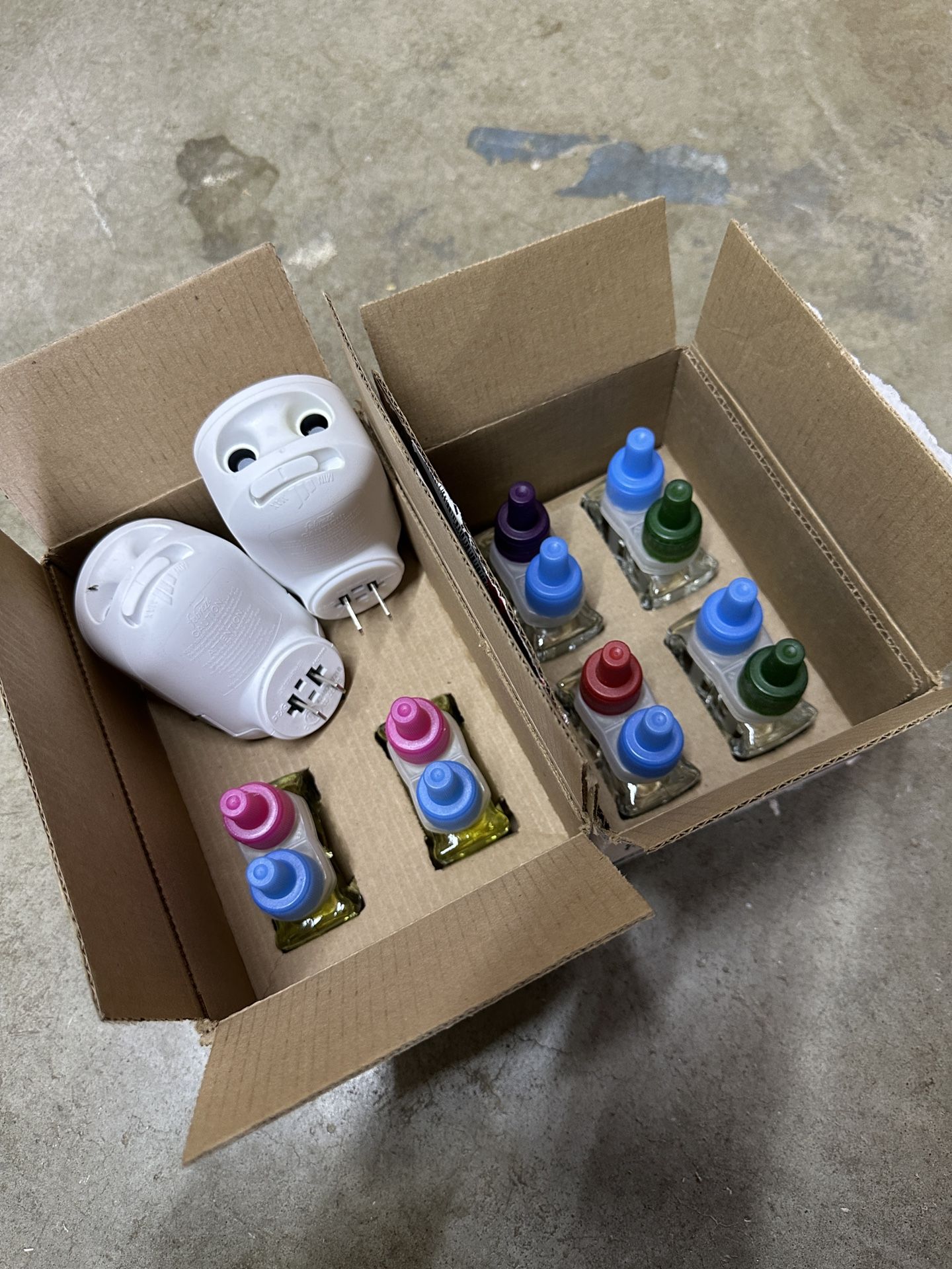 Scented Plug Ins