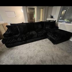 Living Room Set 