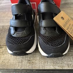 Nike  Kids Size 9C  New In The Box  $35 
