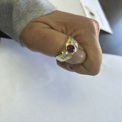 Mens Ruby Diamond And Gold Ring With Appraisal