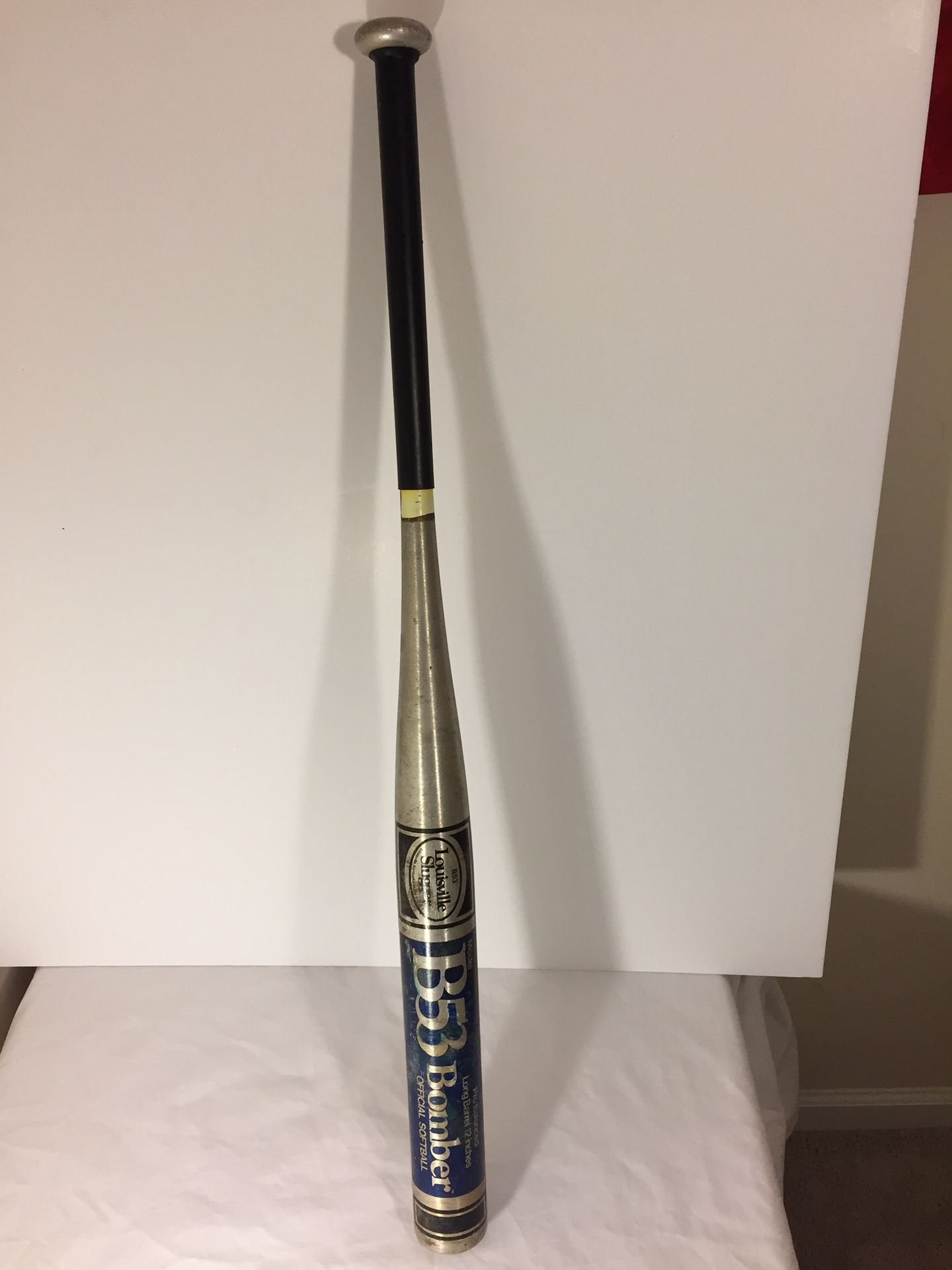 Louisville Slugger B53 Bomber Official Softball 34” 32oz 12” Barrel 2-1/4” Barrel