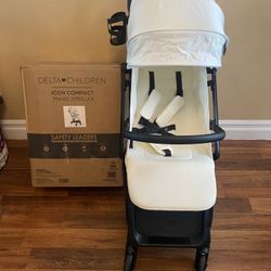 DELTA TRAVEL STROLLER BRAND NEW 👶👶👩
