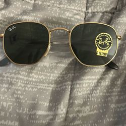Ray-Ban Sunglasses BRAND NEW