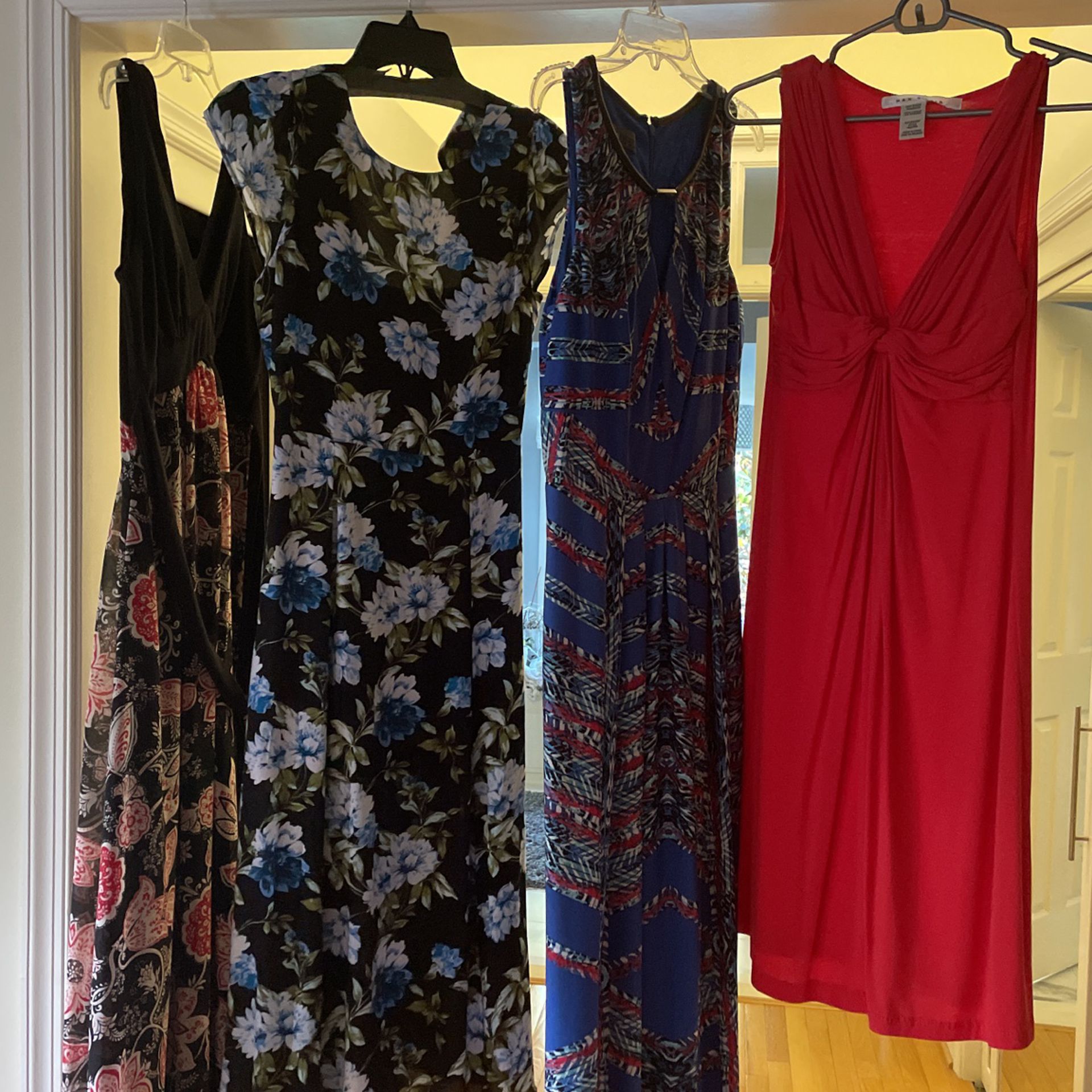 Dresses Size XS And Small 