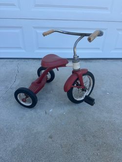 Vintage AMF children’s tricycle