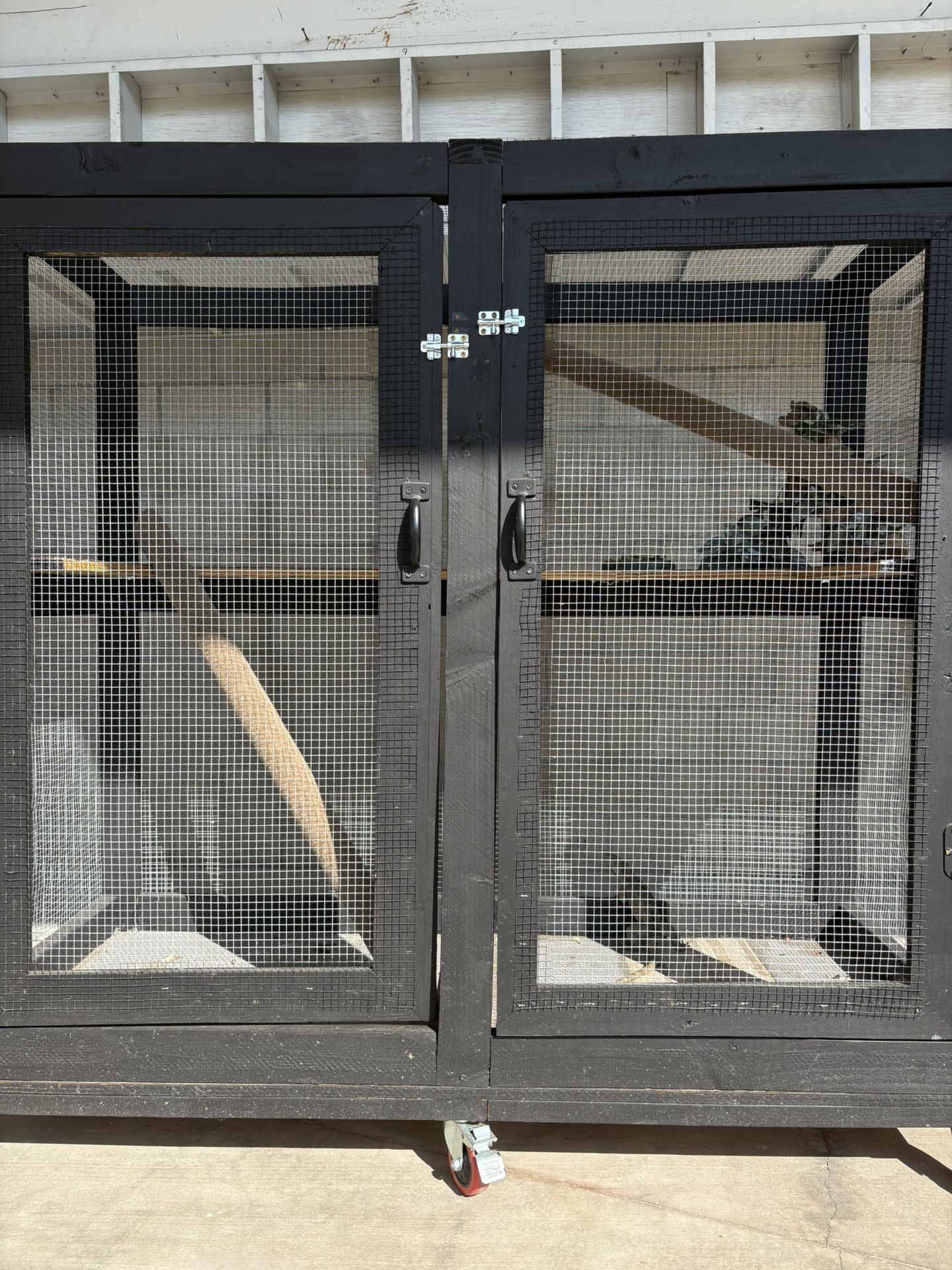 Free Reptile Cage