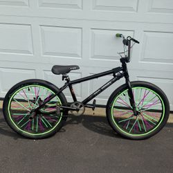 JOKER/HULK GT Pro Series Bike (Black, Green, and Purple)