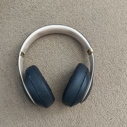 Beats Studio 3