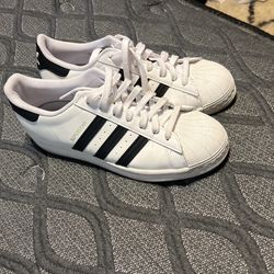 Adidas Superstar