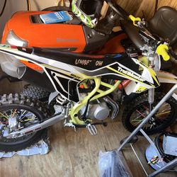 Dirt Bike 125cc  Youth (Runs Great)