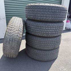(5) 265/70R16 Goodyear Wrangler 