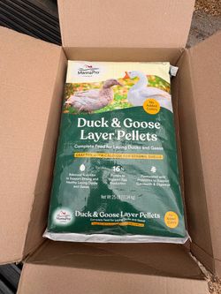 Manna Duck & Goose Layer Pellets 25lb
