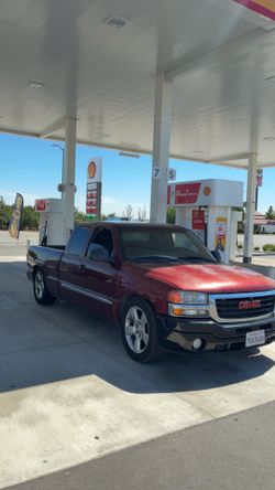 2003 GMC Sierra