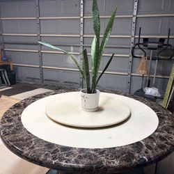 Marble Too Dining Table 