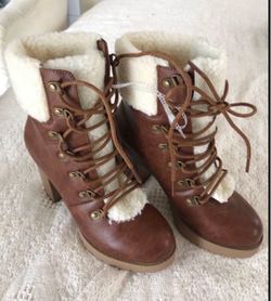 Women’s Boots 🍂