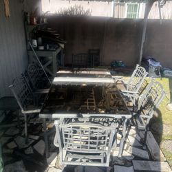 Iron Patio Set - NO CUSHIONS 