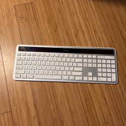 Logitech K750 Wireless Solar Keyboard for Mac