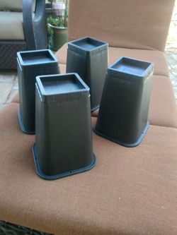Bed Furniture Risers 8.25" Tall, Heavy Duty Black ABS Material ... new open box